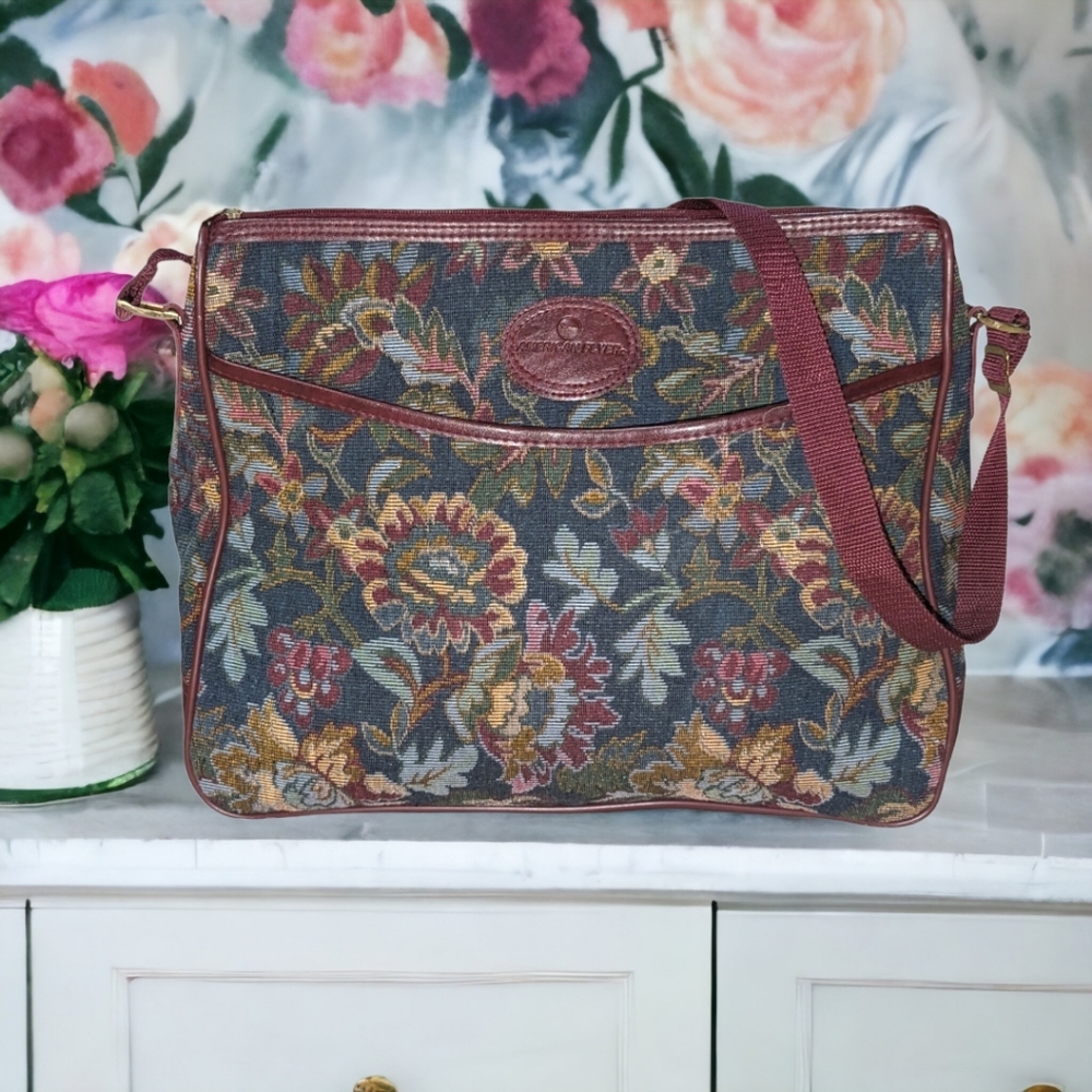 VTG Multicolor Tapestry Travel Bag/Laptop Bag, Multicolor,by American flyer